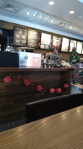 Coffee Shop «Starbucks», reviews and photos, 2034 N Highland Ave, Jackson, TN 38305, USA