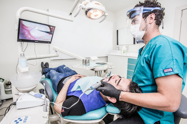 Cirujano Dentista/Ortodoncista · Acrosalud · Quilpue