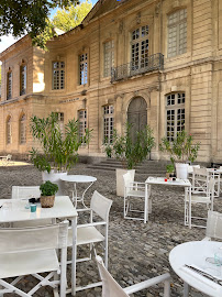 Atmosphère du Restaurant Le Violette à Avignon - n°2