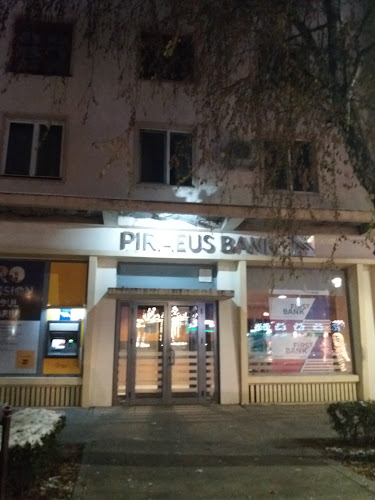 Opinii despre Piraeus Bank în <nil> - Bancă