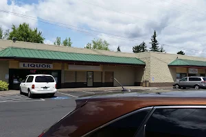 Oregon City Liquor Store image