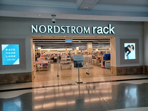 Shopping Mall «Towson Town Center», reviews and photos, 825 Dulaney Valley Rd, Towson, MD 21204, USA