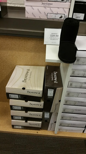 Shoe Store «DSW Designer Shoe Warehouse», reviews and photos, 9551 South Blvd, Charlotte, NC 28273, USA