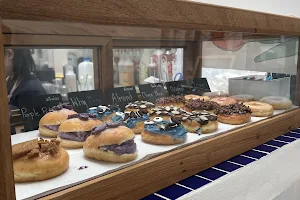 MIRP doughnuts and cafe image