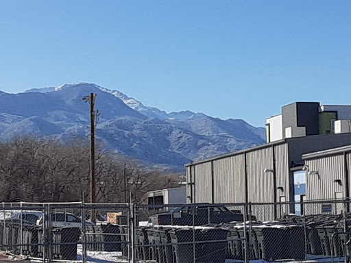 Volunteer Organization «Springs Rescue Mission», reviews and photos