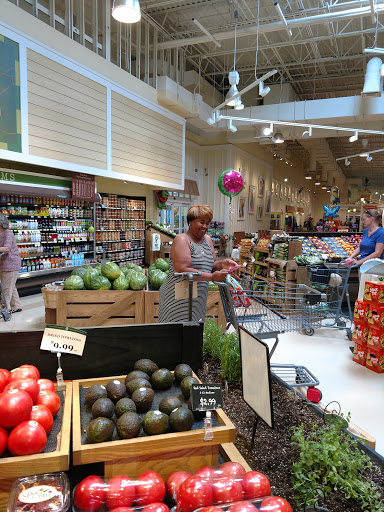 Grocery Store «Lowes Foods of Apex», reviews and photos, 5400 Apex Peakway, Apex, NC 27502, USA