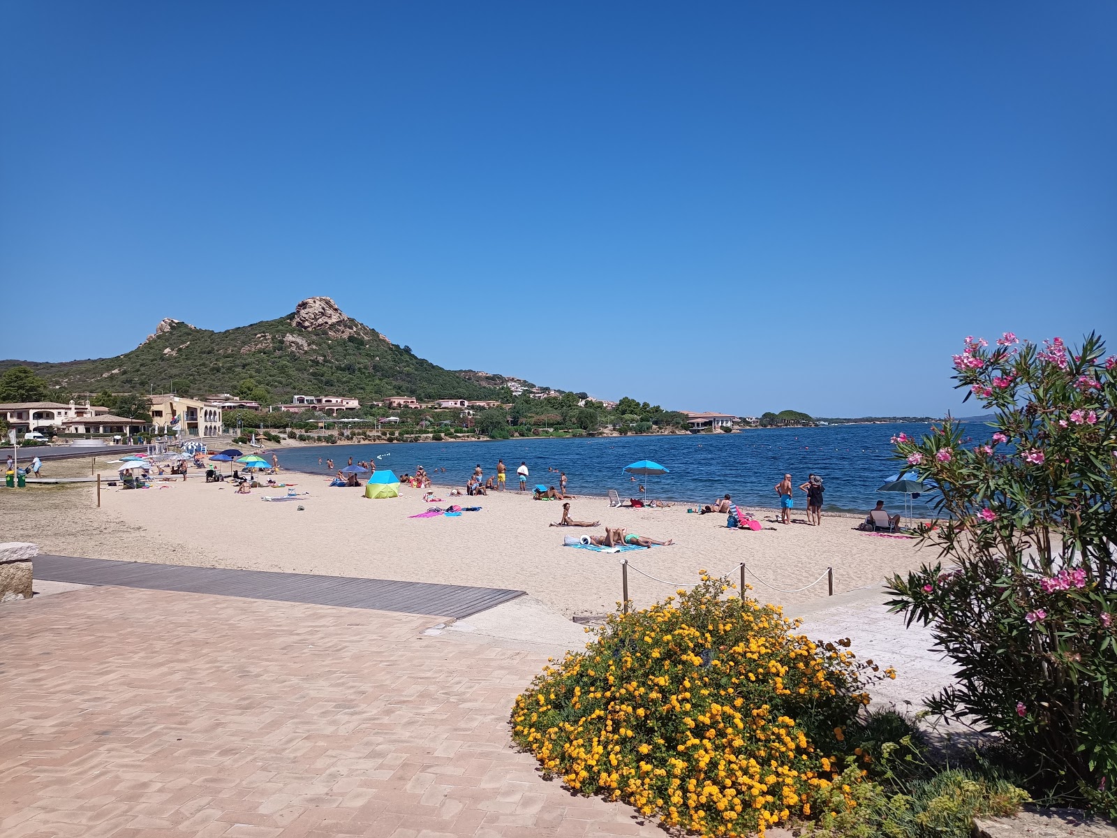 Photo of Cannigione Beach with very clean level of cleanliness