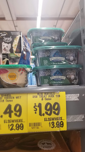 Grocery Store «Grocery Outlet Bargain Market», reviews and photos, 15719 Downey Ave, Paramount, CA 90723, USA