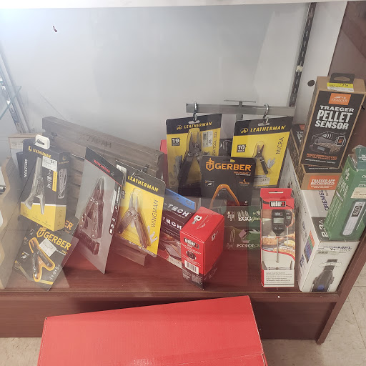 Hardware Store «Walls Ace Hardware», reviews and photos, 2932 Canton Rd #280, Marietta, GA 30066, USA