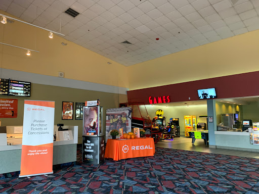 Movie Theater «Regal Cinemas Manahawkin 10», reviews and photos, 733 NJ-72, Manahawkin, NJ 08050, USA