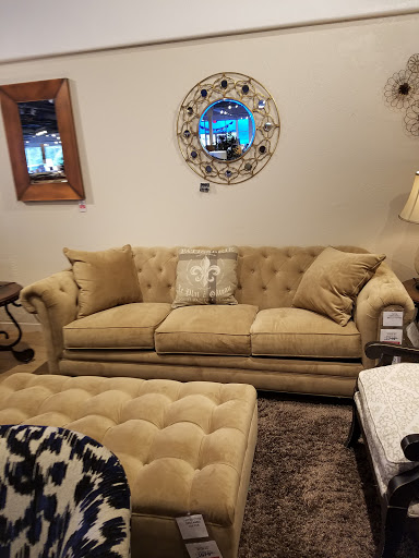 Furniture Store «Gardner-White Furniture», reviews and photos, 7680 Telegraph Rd, Taylor, MI 48180, USA