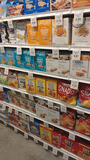 Grocery Store «Good Grocer», reviews and photos, 122 E Lake St, Minneapolis, MN 55408, USA