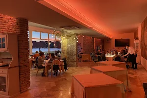Delle Palme Restaurant- Terrazza Shelley image