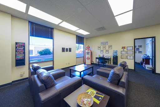 Auto Repair Shop «Accurate Auto of Lake Oswego», reviews and photos, 7025 SW McEwan Rd, Lake Oswego, OR 97035, USA