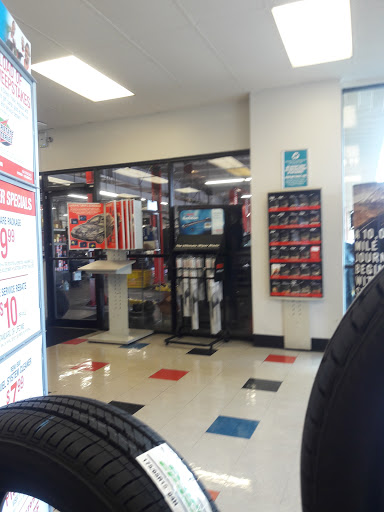 Tire Shop «Firestone Complete Auto Care», reviews and photos, 7300 W Commercial Blvd, Lauderhill, FL 33319, USA