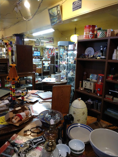 Antique Store «The Estate Sale Antiques», reviews and photos, 4590 Harrison Blvd, Ogden, UT 84403, USA