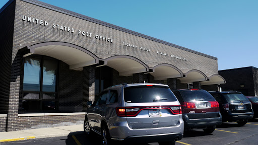 Post Office «United States Postal Service», reviews and photos, 5114 S 27th St, Milwaukee, WI 53221, USA