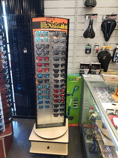 Sporting Goods Store «Big 5 Sporting Goods», reviews and photos, 921 E Southern Ave, Tempe, AZ 85282, USA