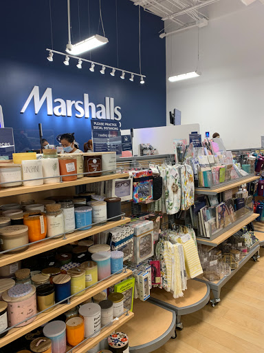 Department Store «Marshalls & HomeGoods», reviews and photos, 731 Centerview Blvd, Kissimmee, FL 34741, USA