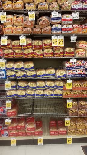 Grocery Store «Safeway», reviews and photos, 2525 SE Tualatin Valley Hwy, Hillsboro, OR 97123, USA