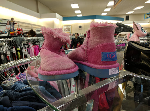 Thrift Store «Discover Goodwill Grand Junction Retail Center», reviews and photos