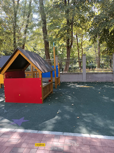 Parc de joacă pentru copii