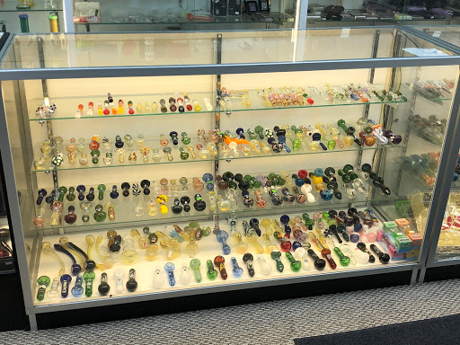 Tobacco Shop «Smoke Times», reviews and photos, 1850 W Division St, Chicago, IL 60622, USA