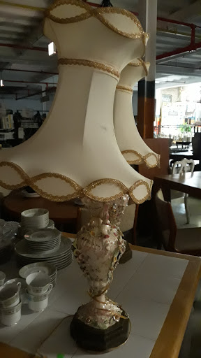 Non-Profit Organization «Habitat for Humanity ReStore Chicago», reviews and photos