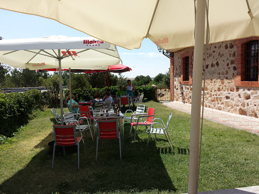 Información y opiniones sobre Alejandro Manrique Restaurante de Sotosalbos