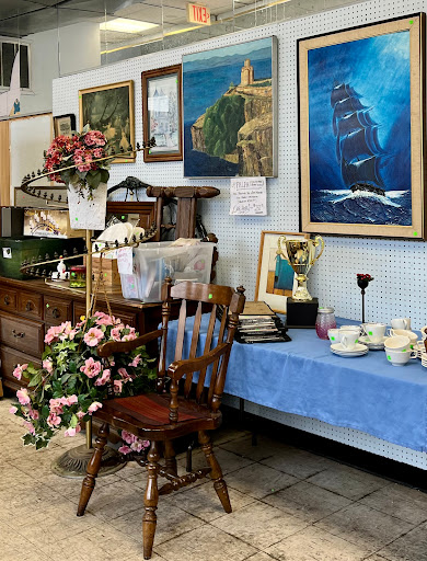 Thrift Store «Lighthouse Thrift Shop», reviews and photos, 6515 Rising Sun Ave # 1, Philadelphia, PA 19111, USA