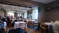 Atmosphère du Restaurant Plaisirs d'Antan à Richebourg - n°14