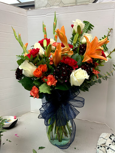 Florist «Agape Florist», reviews and photos, 261 Ridge McIntire Rd, Charlottesville, VA 22903, USA