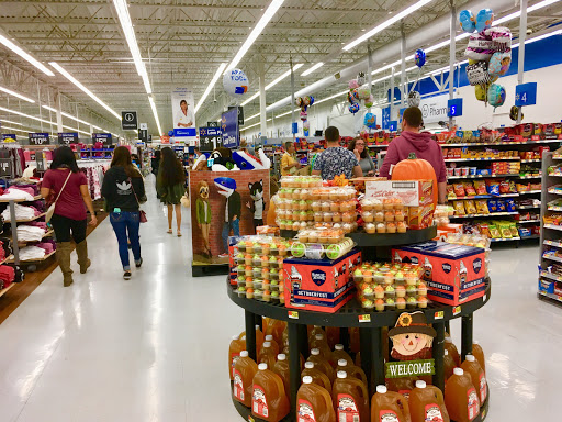 Discount Store «Walmart», reviews and photos, 1460 Golf Rd, Rolling Meadows, IL 60008, USA