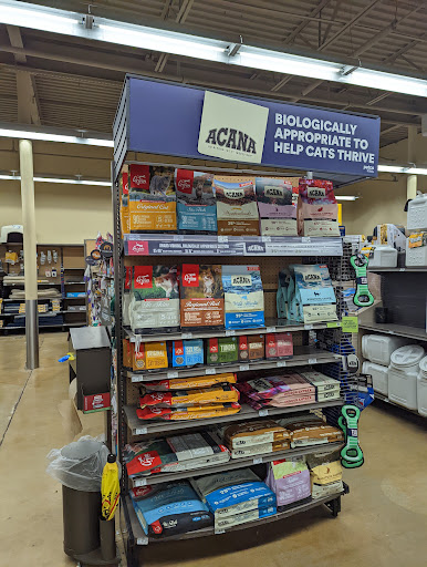 Pet Supply Store «Petco Animal Supplies», reviews and photos, 1141 Wantagh Ave, Wantagh, NY 11793, USA