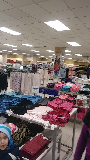 Department Store «Sears», reviews and photos, 50 Mall Dr W, Jersey City, NJ 07310, USA