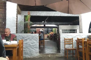 Restobar El Palmar image