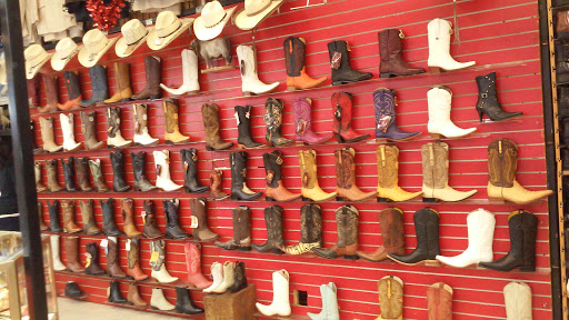 Shopping Mall «Super Mall», reviews and photos, 5220 S Pulaski Rd, Chicago, IL 60632, USA