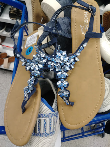 Clothing Store «Ross Dress for Less», reviews and photos, 4311 Norfolk Pkwy, West Melbourne, FL 32904, USA