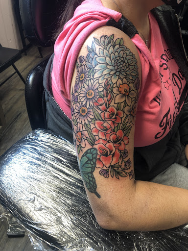 Destiny Tattoo Studio, 1822 NJ-35, South Amboy, NJ 08879, USA, 