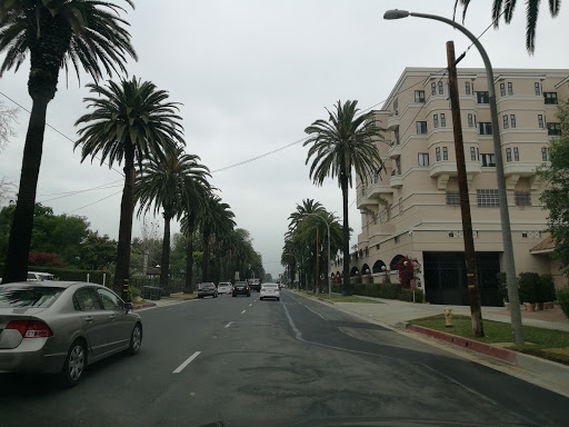 Pasadena Avenue Parking
