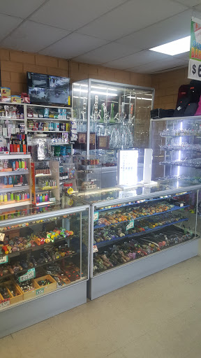 Tobacco Shop «One Love Smoke Shop», reviews and photos, 7010 Trask Ave, Westminster, CA 92683, USA