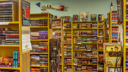 Used Book Store «B & L Books», reviews and photos, 990 N State Rd 434 # 1140, Altamonte Springs, FL 32714, USA