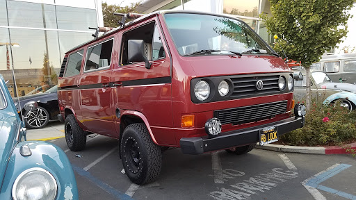 Elk Grove Volkswagen image