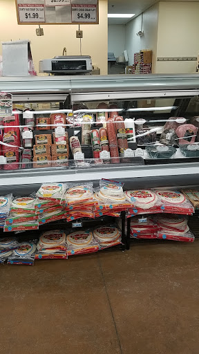 Grocery Store «Butera Market», reviews and photos, 600 Pearson Dr, Genoa, IL 60135, USA