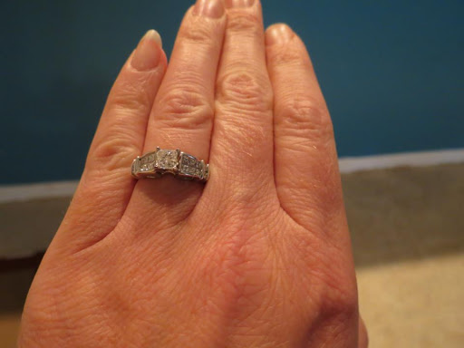 Jeweler «Becker Jewelers», reviews and photos, 315 N Main St, Breese, IL 62230, USA