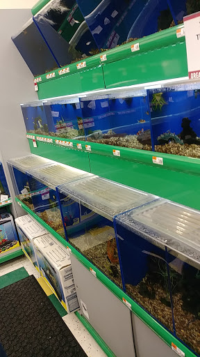 Pet Supply Store «Pet Supplies Plus», reviews and photos, 2100 W Grand River Ave, Okemos, MI 48864, USA