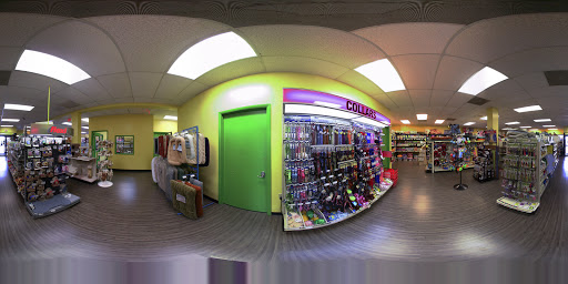 Pet Supply Store «Our Pet World», reviews and photos, 380 Semoran Commerce Pl, Apopka, FL 32703, USA
