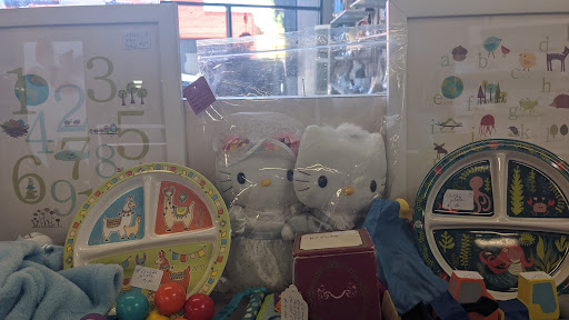 Thrift Store «Bambino Thrift Shop», reviews and photos, 5290 College Ave, Oakland, CA 94618, USA