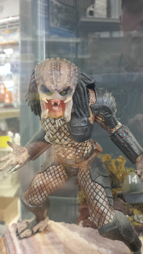 Hobby Store «Chicagoland Toys and Hobbies», reviews and photos, 6017 N Northwest Hwy, Chicago, IL 60631, USA