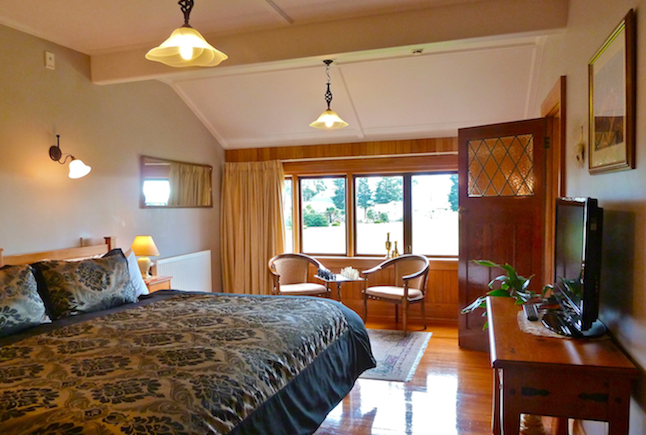 Reviews of Te Anau Lodge in Te Anau - Hotel
